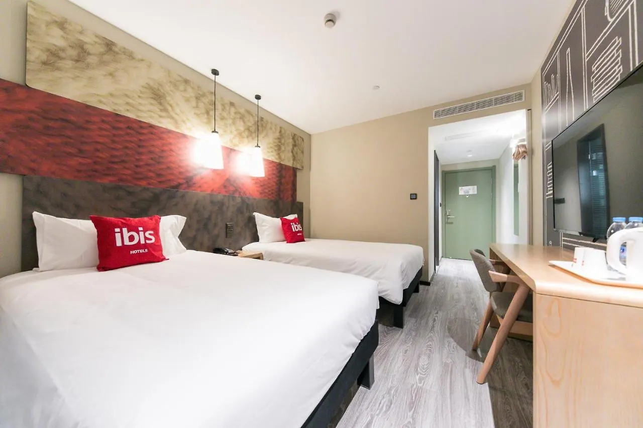 Ibis Shanghai Hongqiao Transport Hub Qibao Hotel