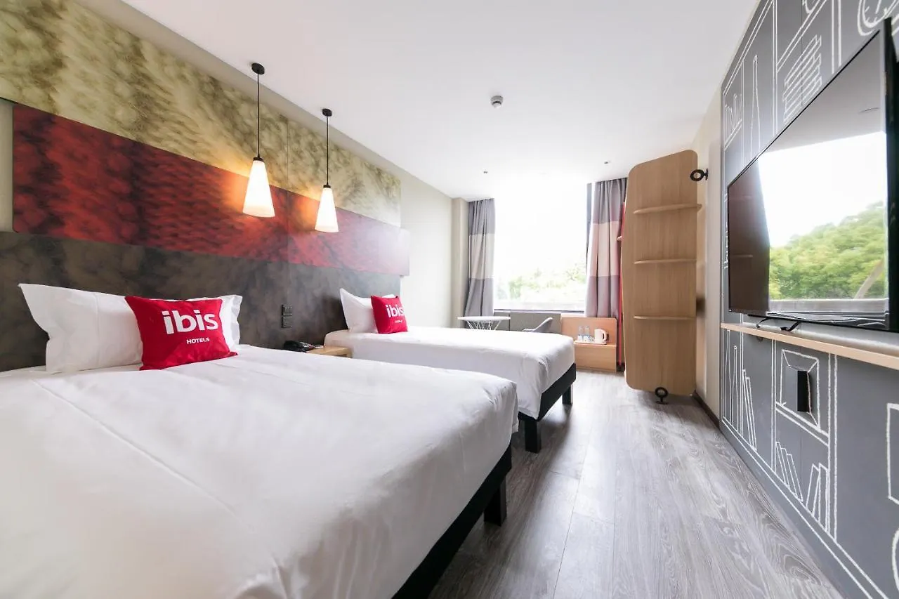 Ibis Shanghai Hongqiao Transport Hub Qibao Hotel 0*,  China